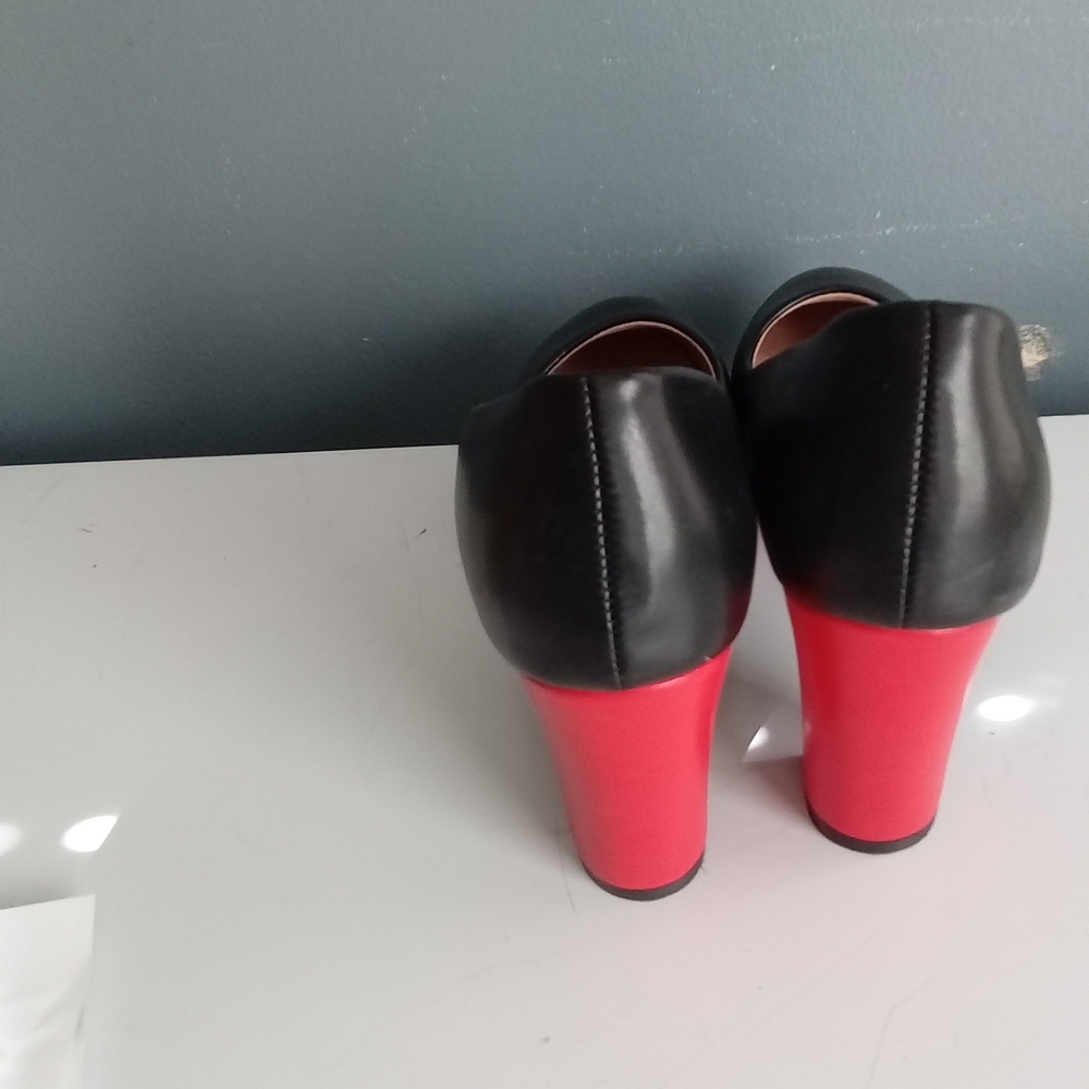 Black and Red Platform Block Heel Pumps Round Toe Two Tone Dress Shoes - Picture 2 of 8
